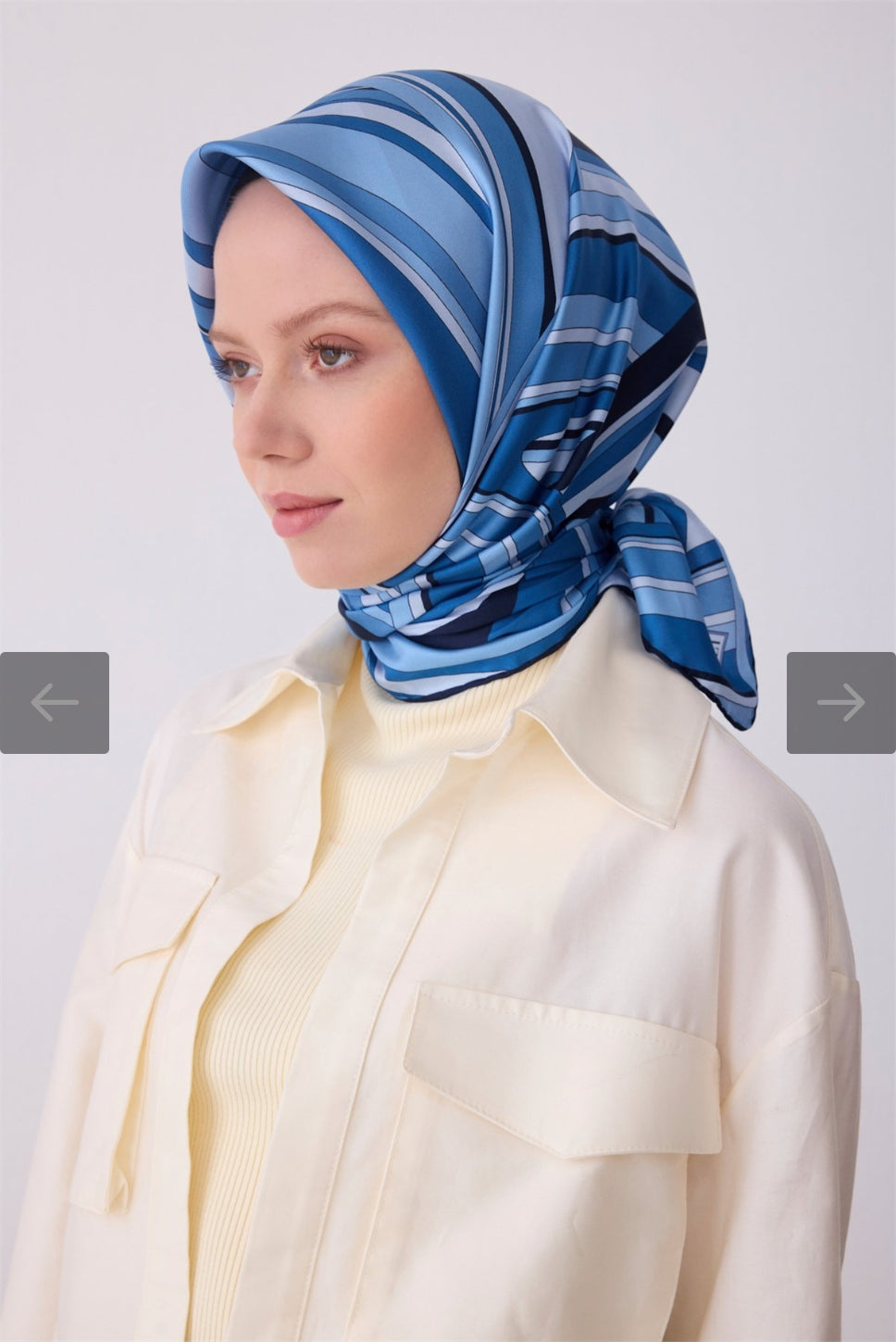Belli  %100 Twill İpek Eşarp