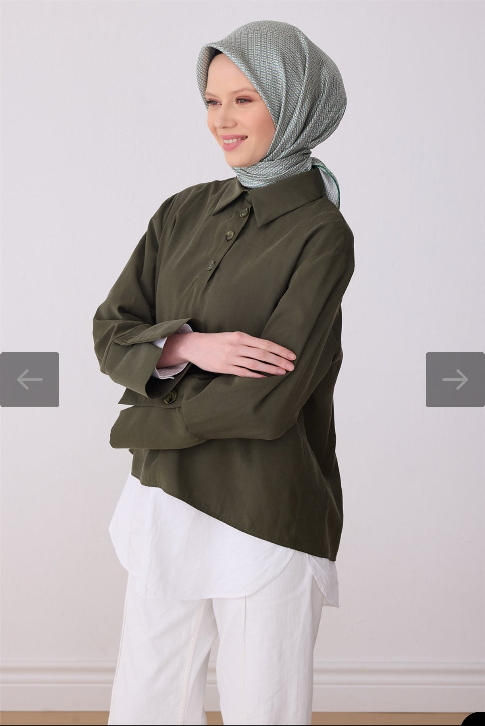 Belli  %100 Twill İpek Eşarp