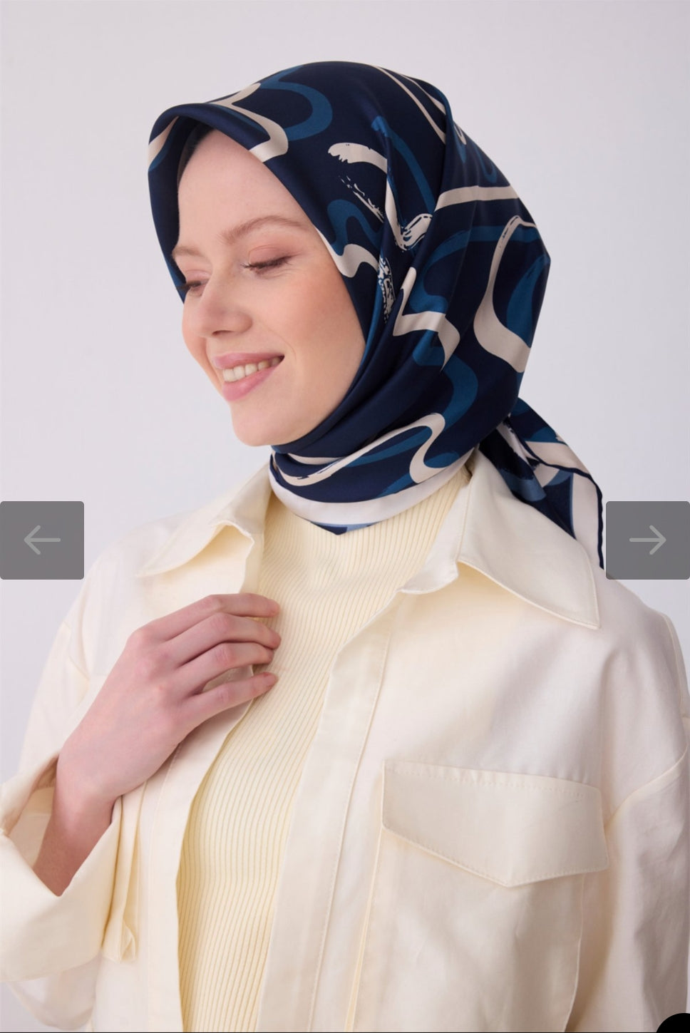 Belli  %100 Twill İpek Eşarp