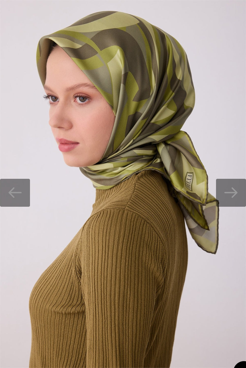 Belli  %100 Twill İpek Eşarp