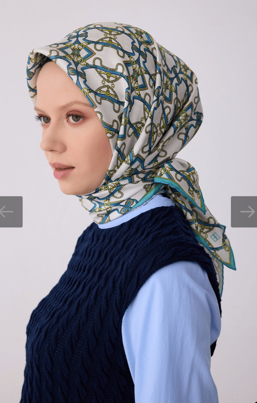 Belli  %100 Twill İpek Eşarp