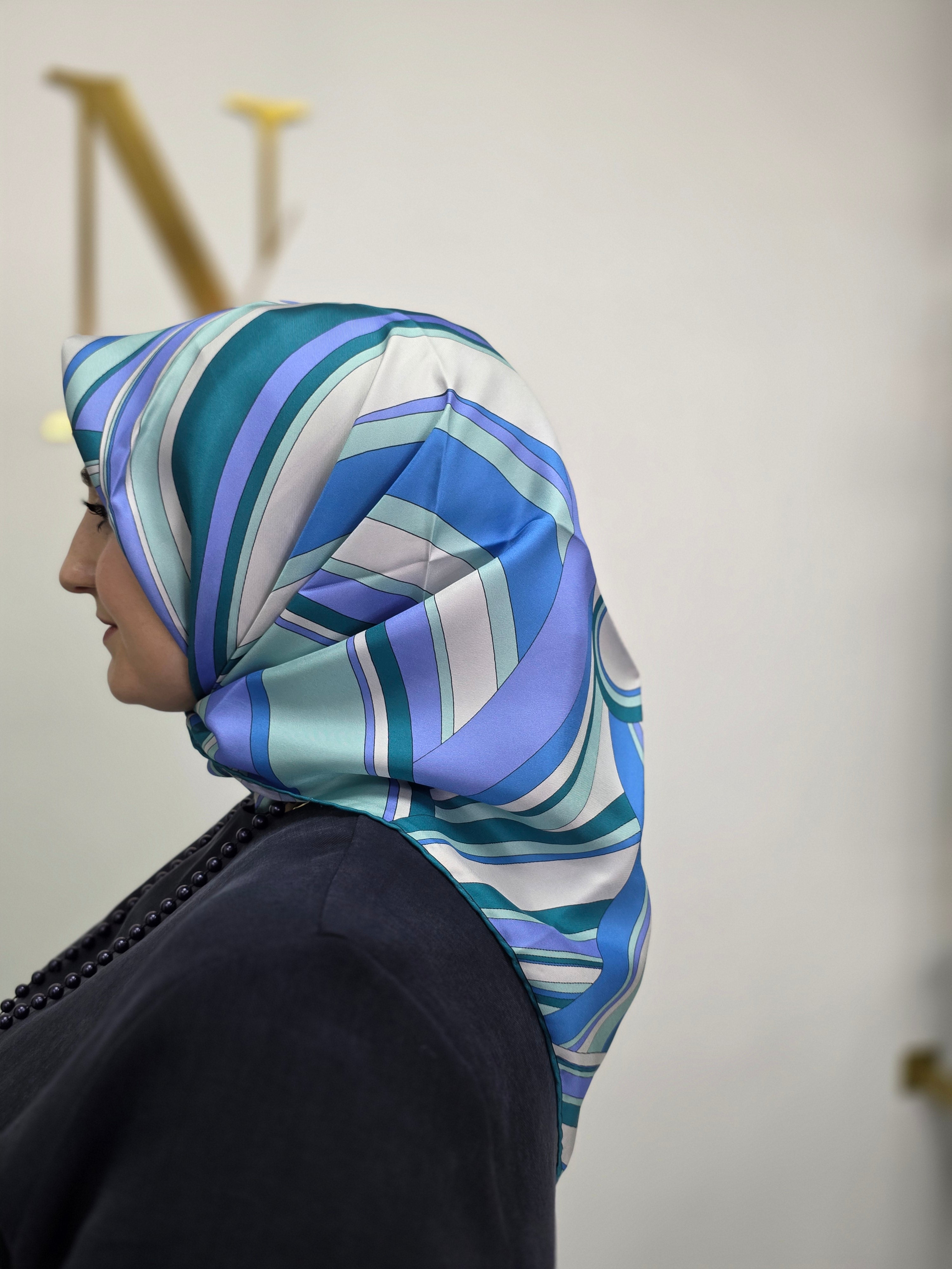 Belli  %100 Twill İpek Eşarp