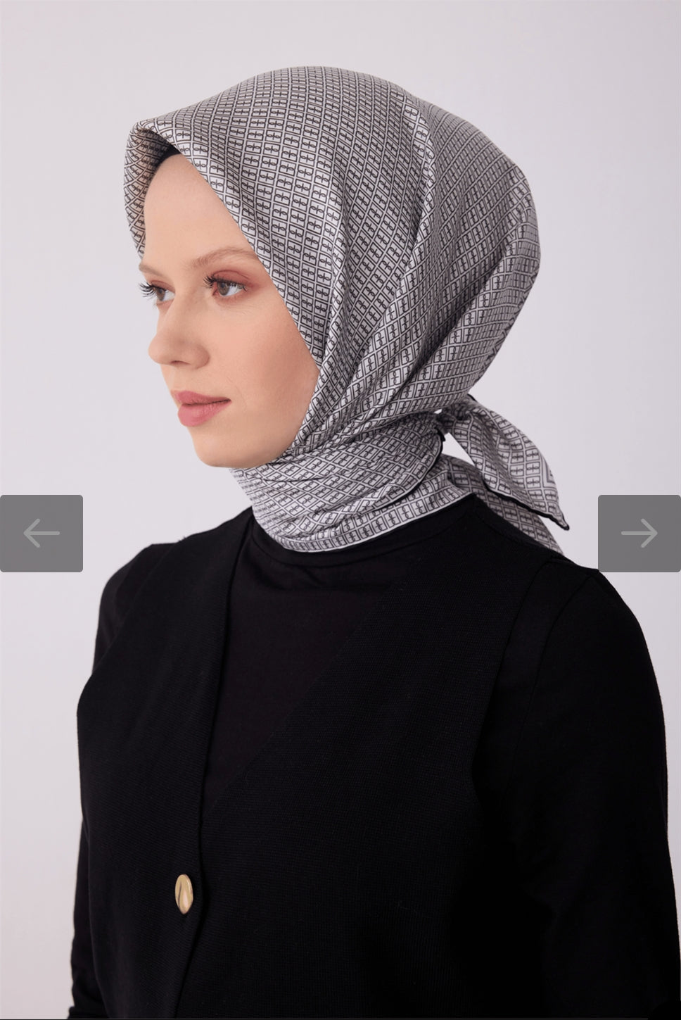 Belli  %100 Twill İpek Eşarp
