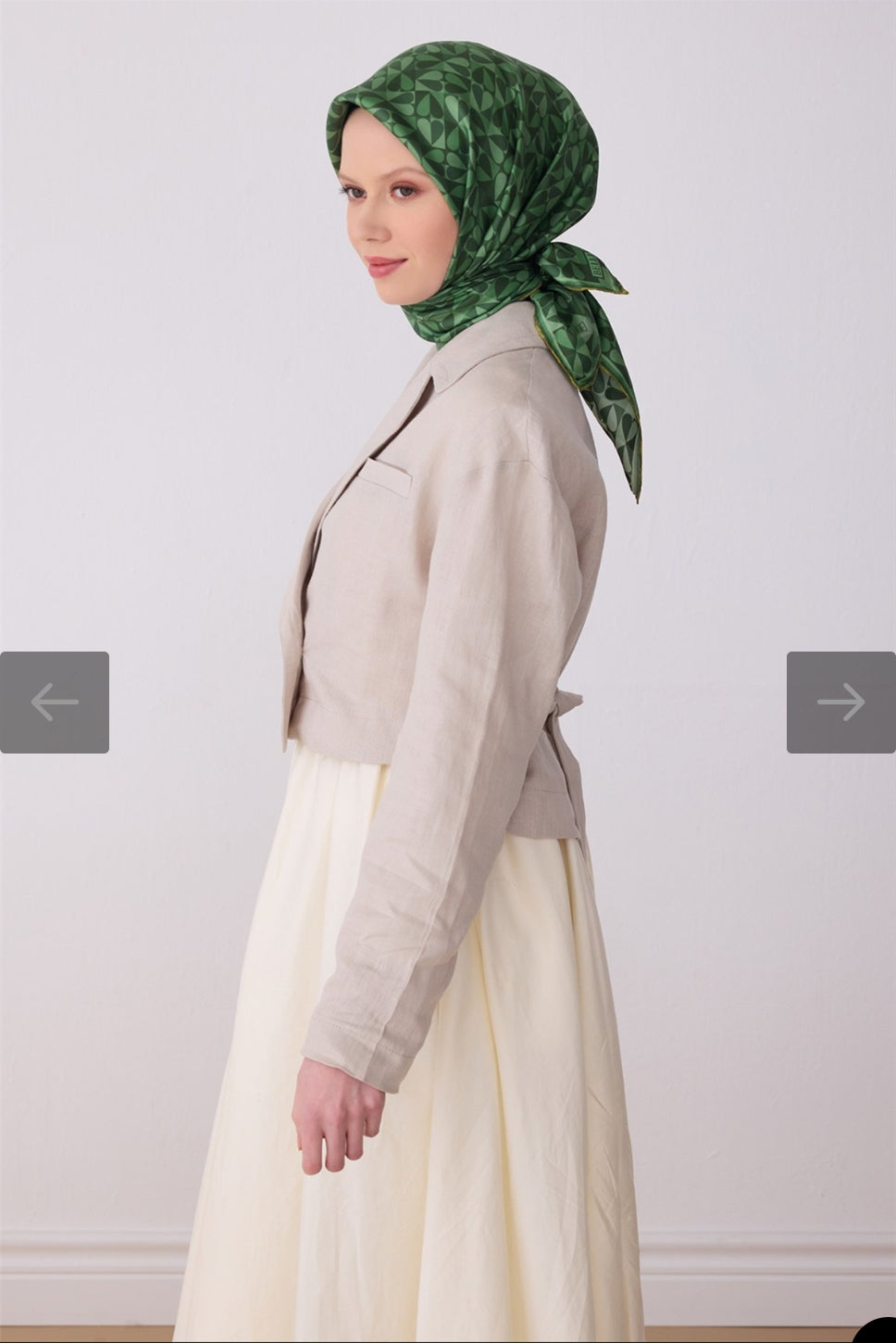Belli  %100 Twill İpek Eşarp