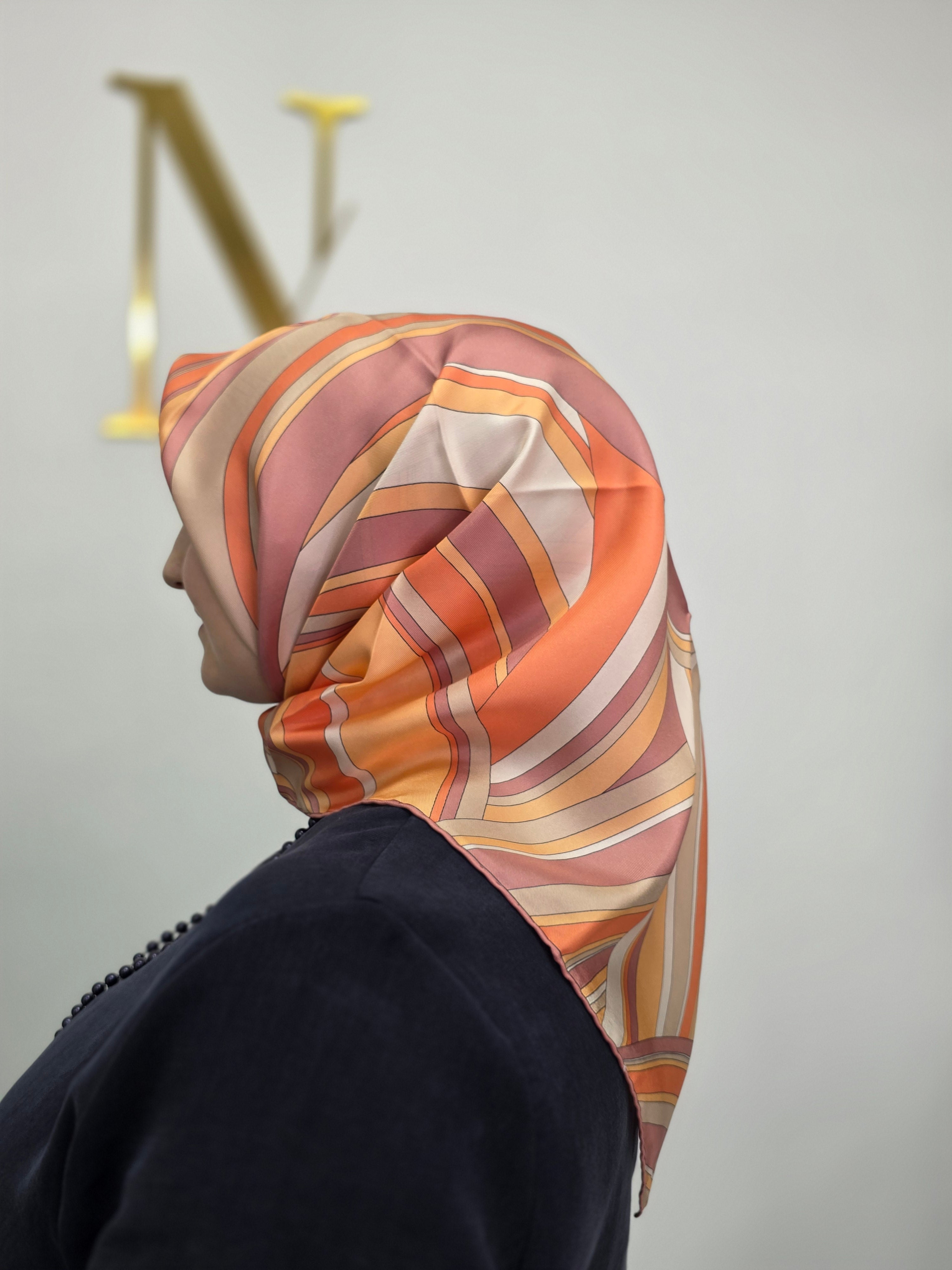 Belli  %100 Twill İpek Eşarp