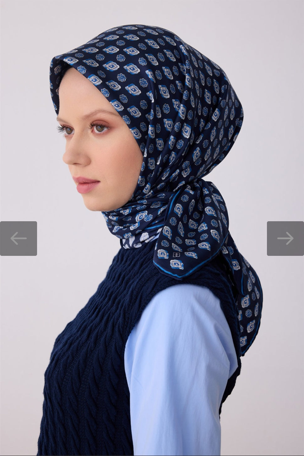 Belli  %100 Twill İpek Eşarp